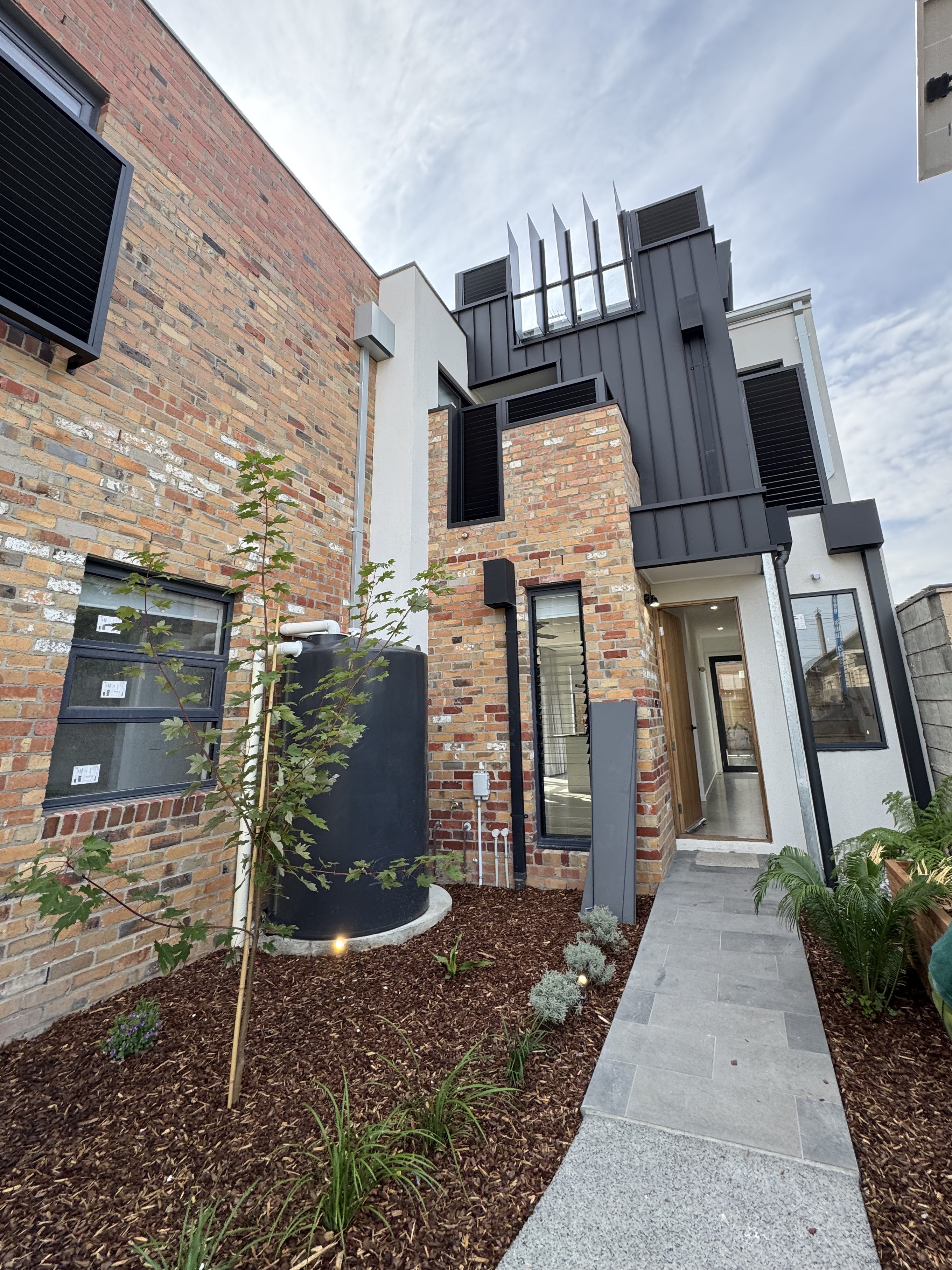 Yarraville multi-unit development